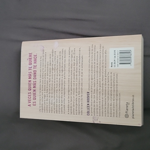 It Ends With Us (spanish edition) - Picture 2 of 2